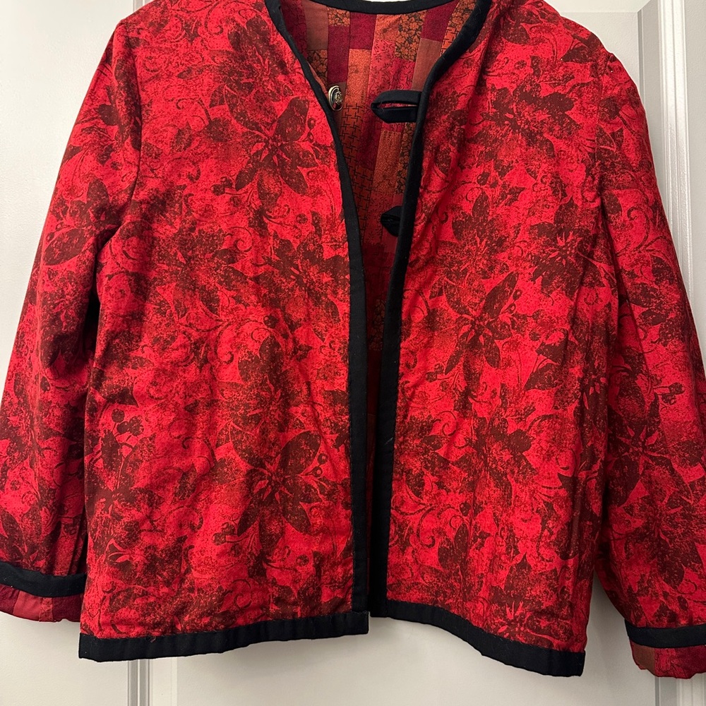 90s Red Patchwork Reversible Quilted Jacket - image 6
